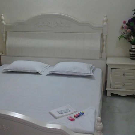 Royal Guest House Calcutta Extérieur photo
