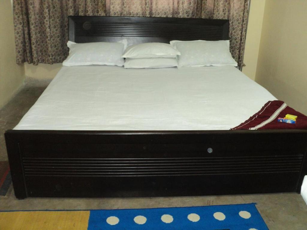 Royal Guest House Calcutta Extérieur photo