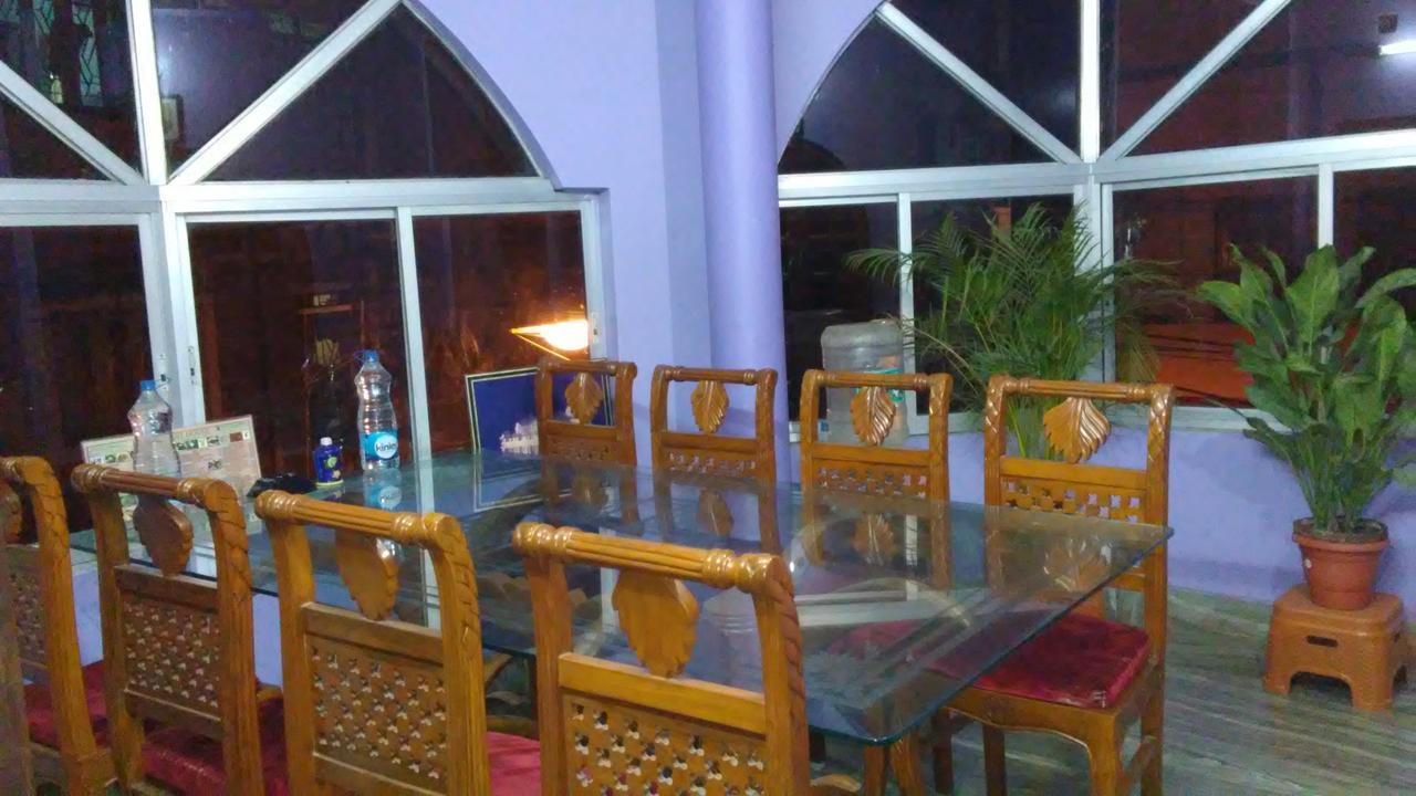 Royal Guest House Calcutta Extérieur photo