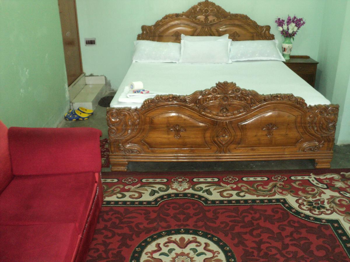 Royal Guest House Calcutta Extérieur photo