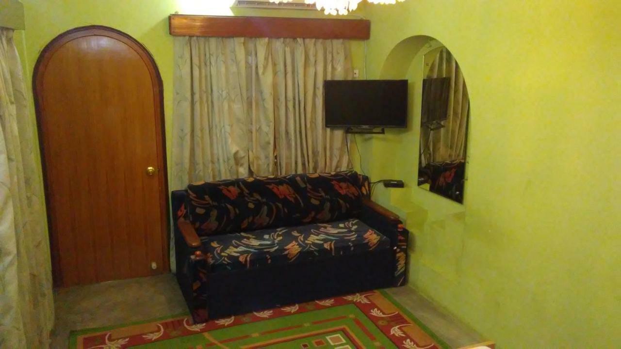 Royal Guest House Calcutta Extérieur photo